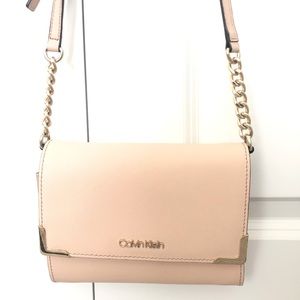 Calvin Klein Crossbody Bag!!